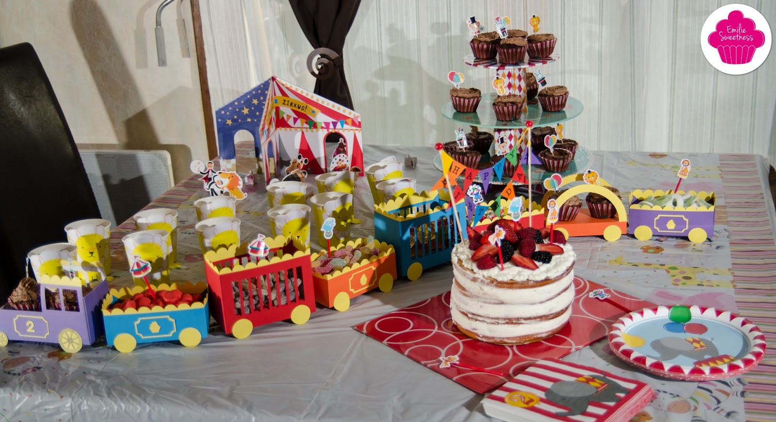 Décorations de gâteau sur le thème du cirque pour 1 an d