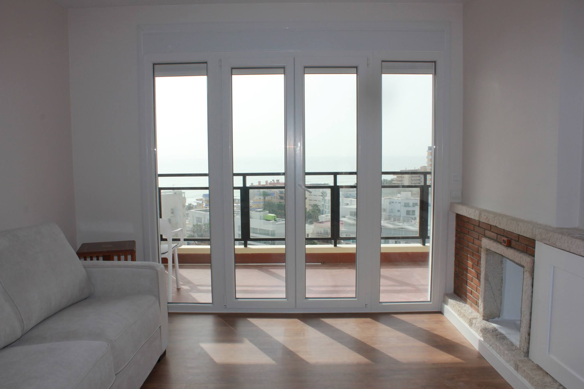 apartamentotorremolinosOndine: abril 2016