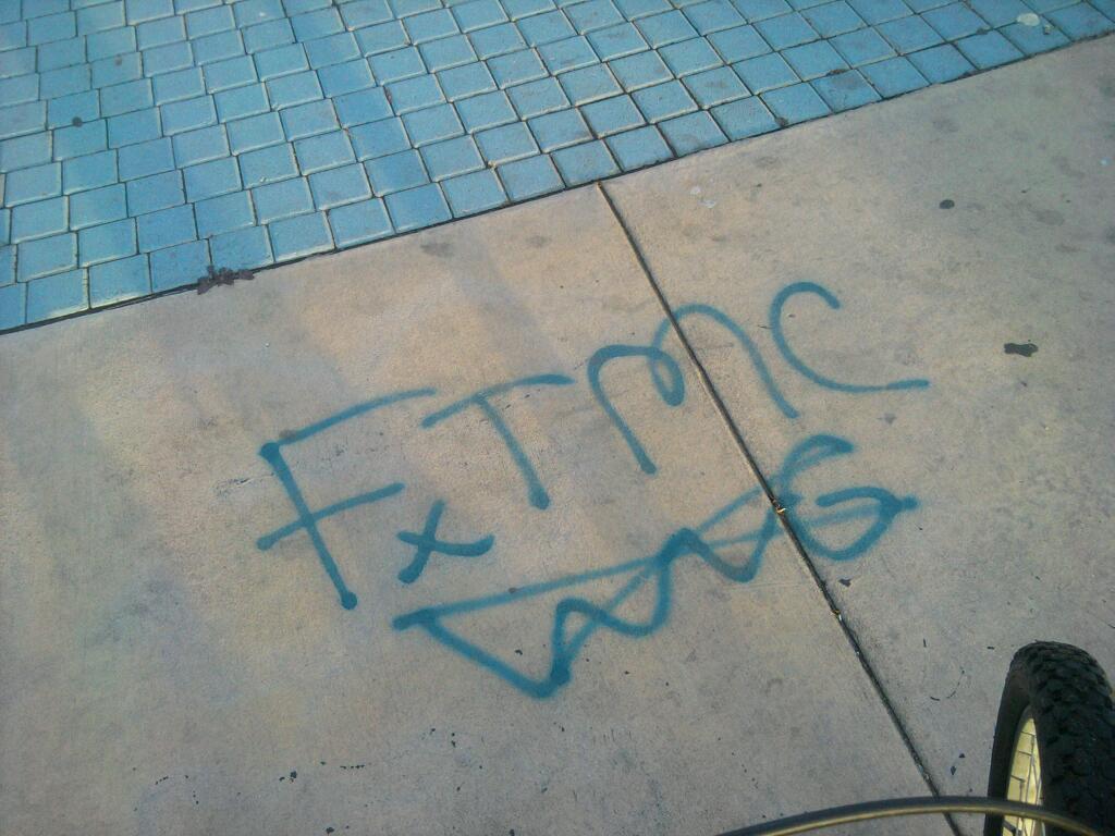 crip gangs graffiti: Fudge town mafia crip ( watts )
