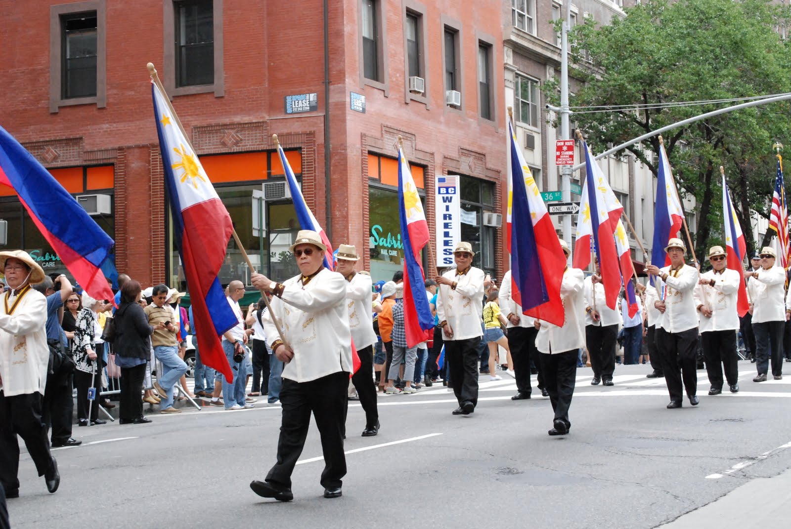 NYC ♥ NYC 2011 Philippine Independence Day Parade