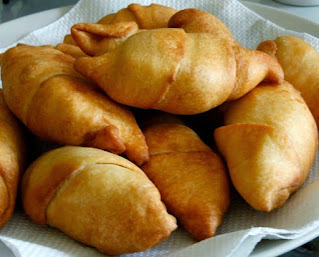 Aneka Olahan dari Pisang Praktis_pisang molen Aneka Olahan dari Pisang Praktis_pisang molen