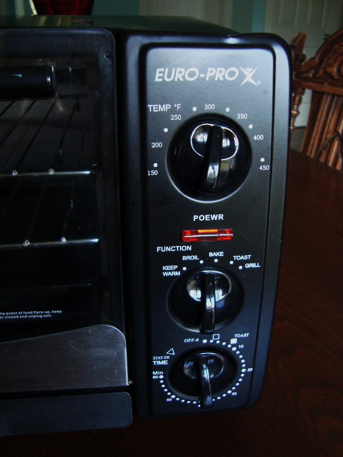 Real Pretty Thangs and Crap: Euro-Pro Toaster Oven in Fully Functional