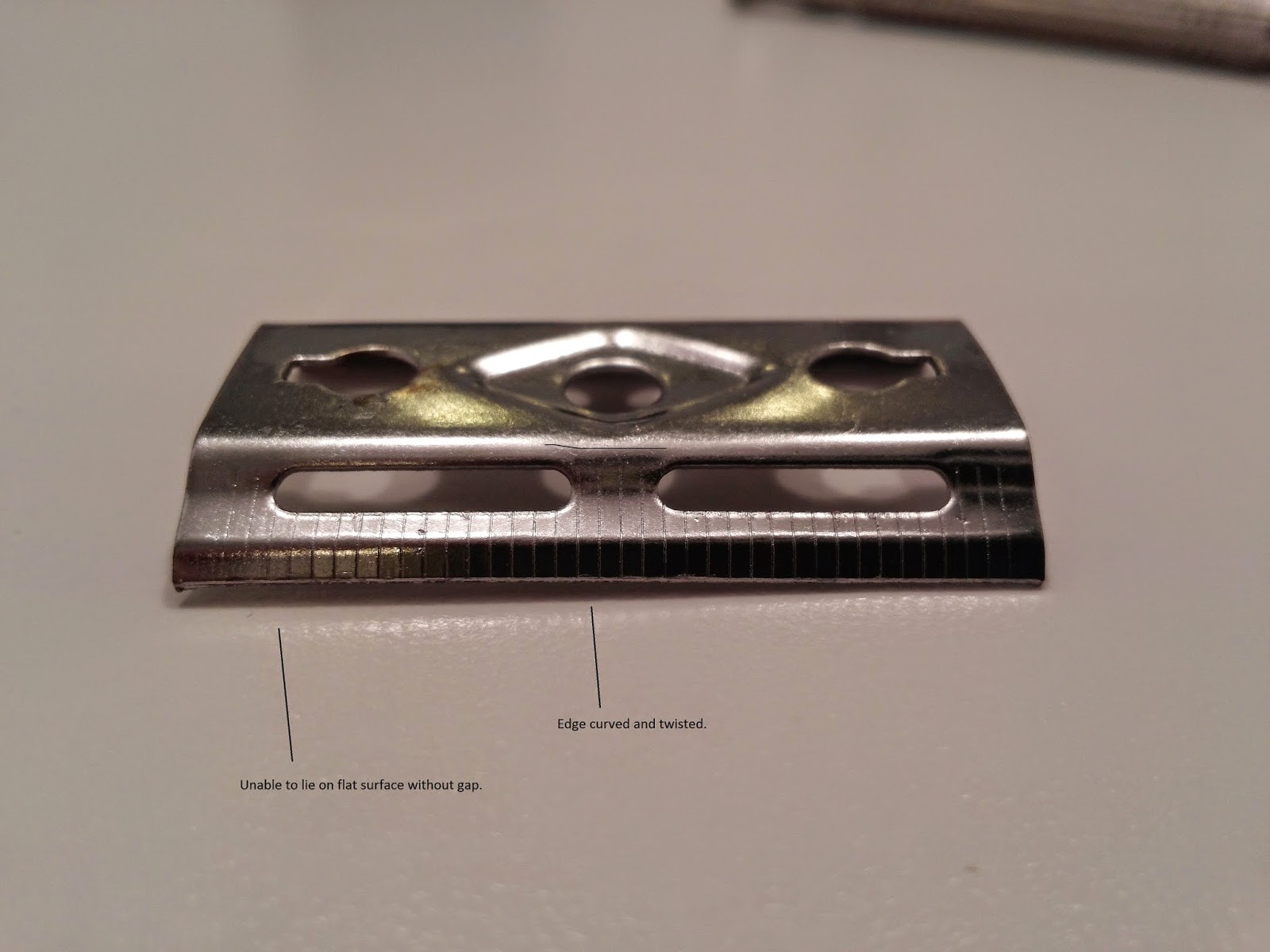 Standard Razorblade Angle Shave Like Grandad: The Holy-Grail-Experiment Razor has Arrived