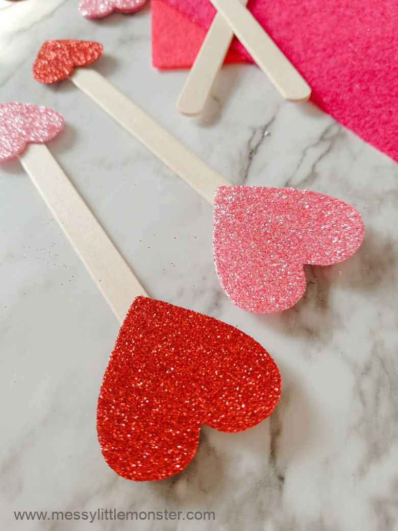 Cupid Arrow Heart Craft - The Easiest Valentine's Day Craft Ever