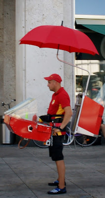 mangiare a berlino - l'uomo-chiosco