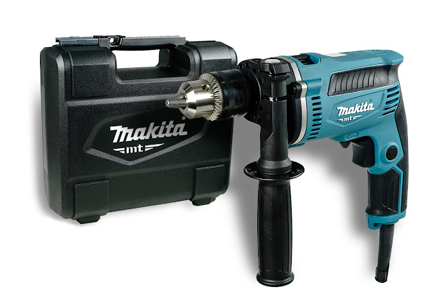 Review máy khoan búa Makita M8100KX2B bộ 26 phụ kiện chất lượng tốt Review máy khoan búa Makita M8100KX2B bộ 26 phụ kiện chất lượng tốt