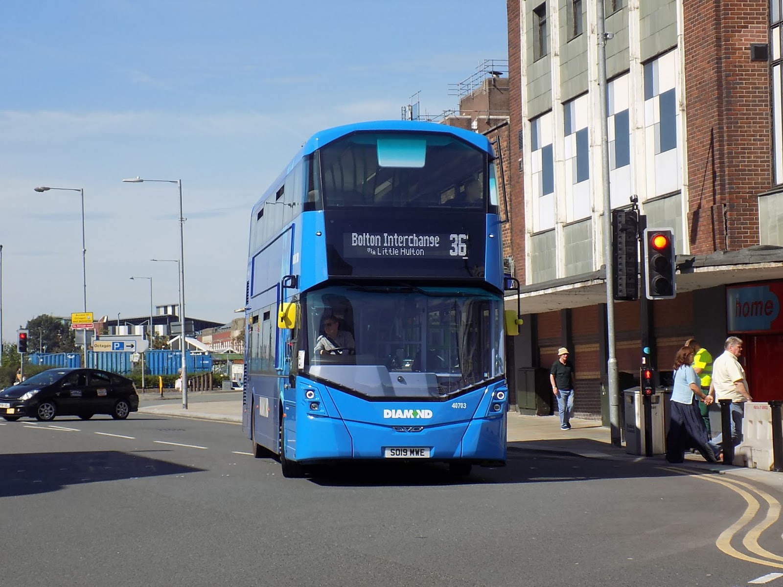 Ten Streetdecks for Diamond Bus North West!