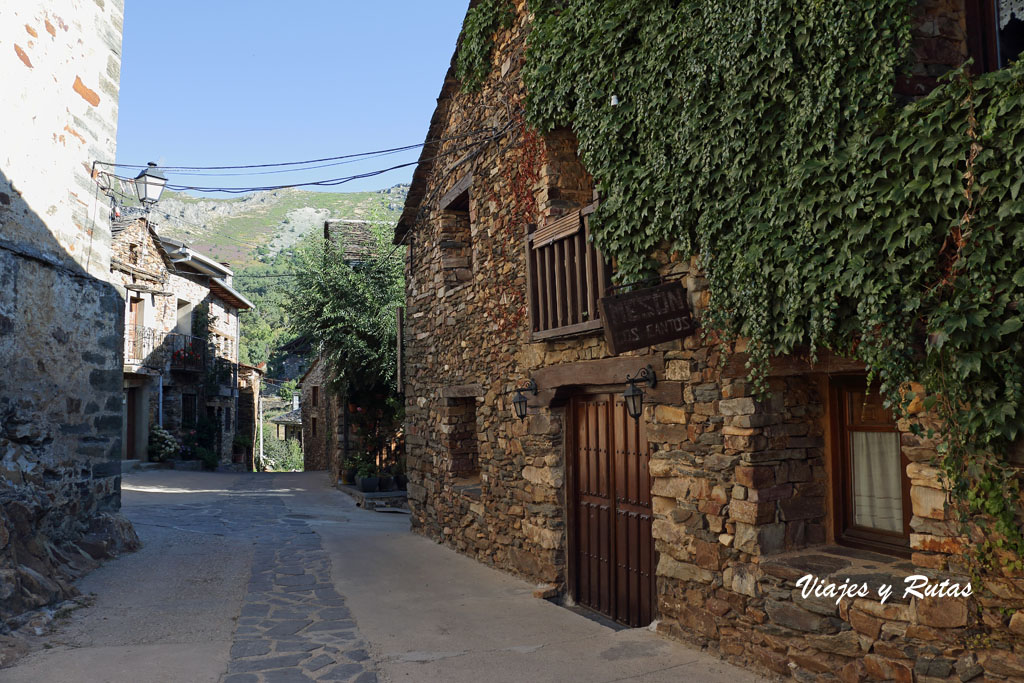 Pueblos negros de Guadalajara, Valverde de los Arroyos