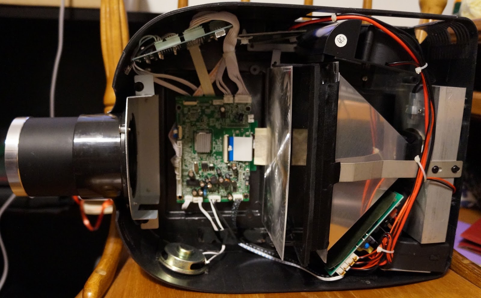 My Commentary and Technical help Comparing LED Projectors part 4 Pyle