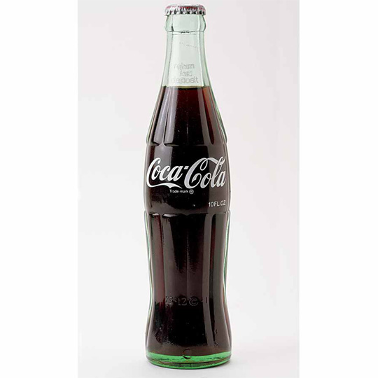1957 - Botol Berlabel Putih (The White Label Bottle)