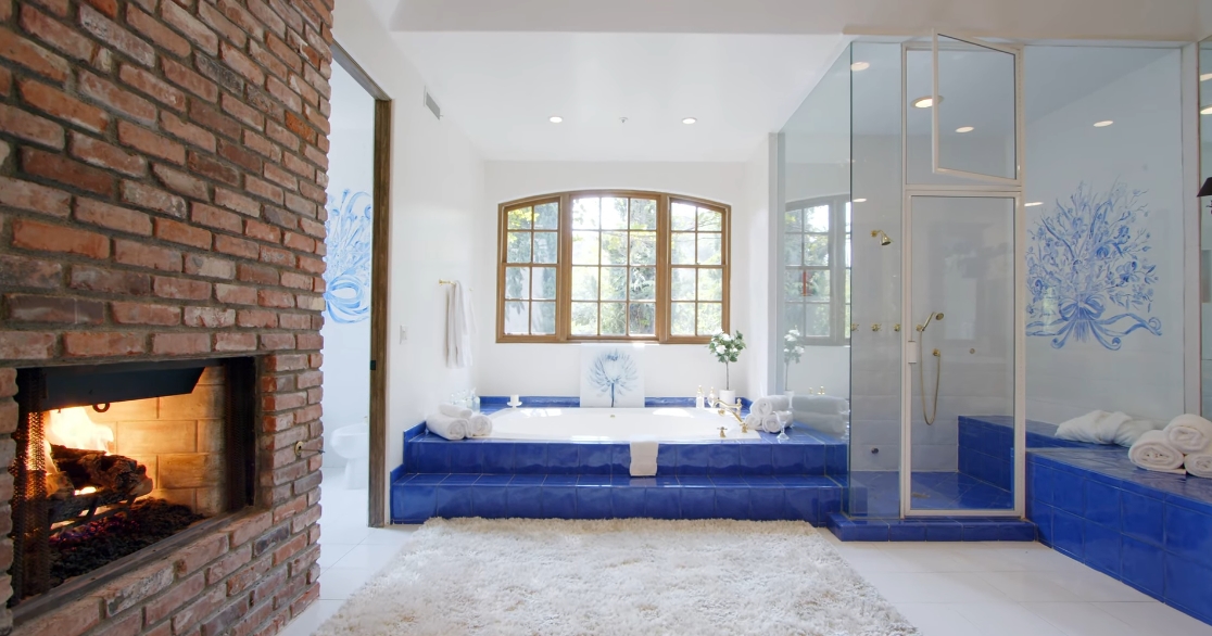 33 Interior Design Photos vs. 9989 Liebe Dr, Beverly Hills, CA Luxury Home Tour