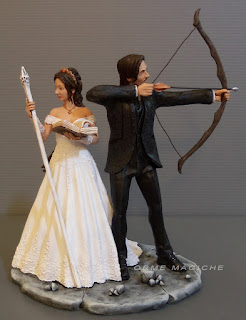 cake topper fantasy statuette personalizzate matrimonio maga arciere signore anelli orme magiche