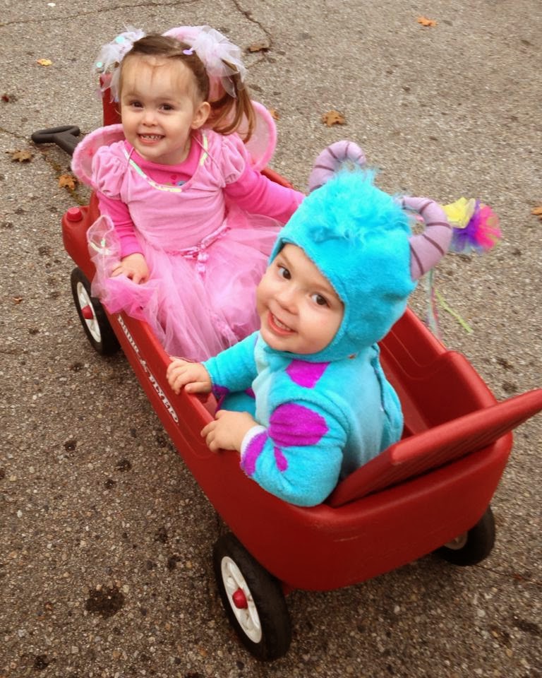 Happy Halloween! | Grace and Josie | A Blog for Moms