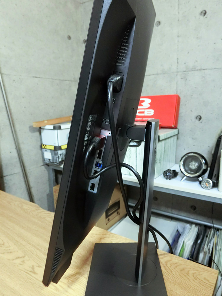デル(Dell) P2421D PCモニターのちょいレビュー【前編】 デル(Dell) P2421D PCモニターのちょいレビュー【前編】