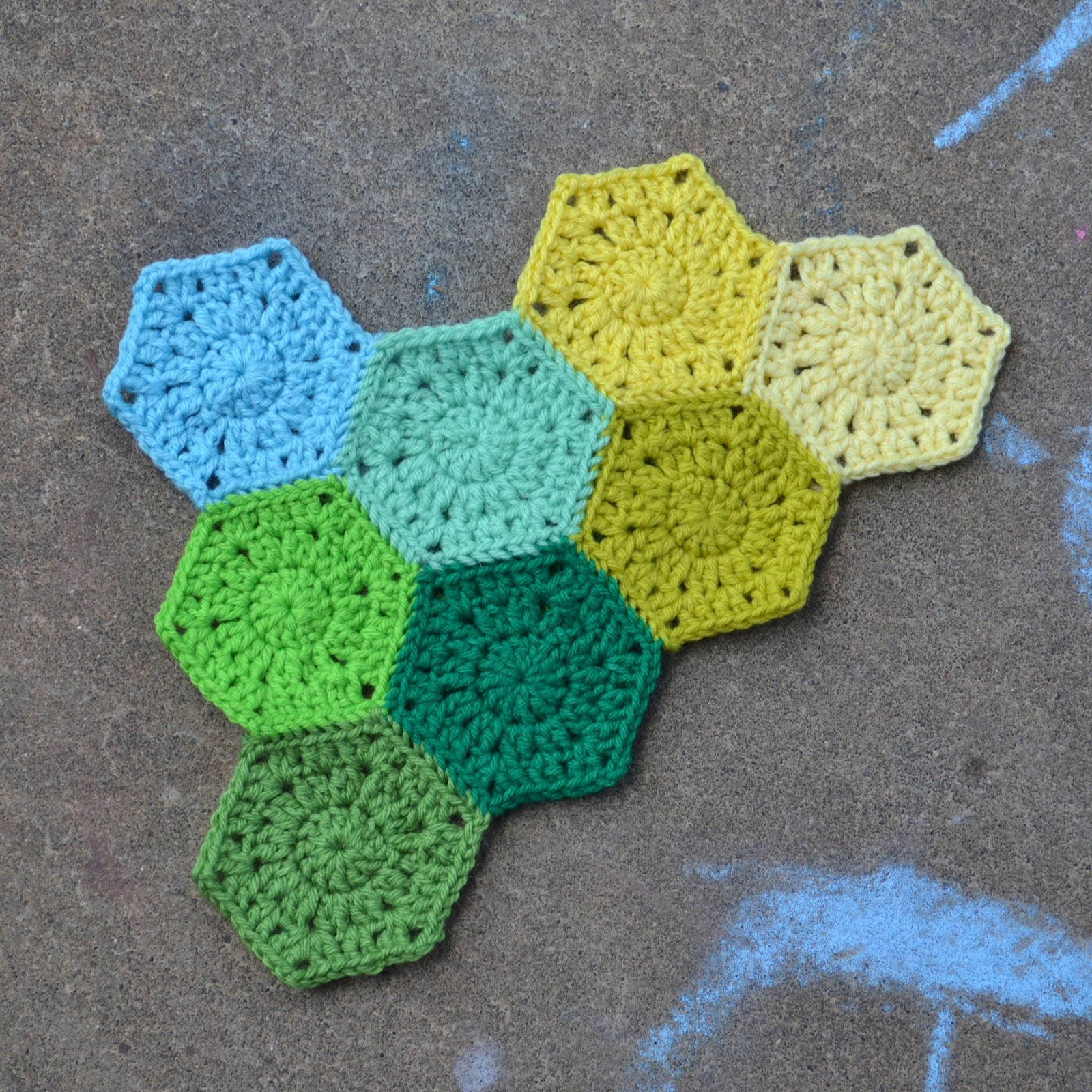 Crochet in Color: Hexagon Pattern