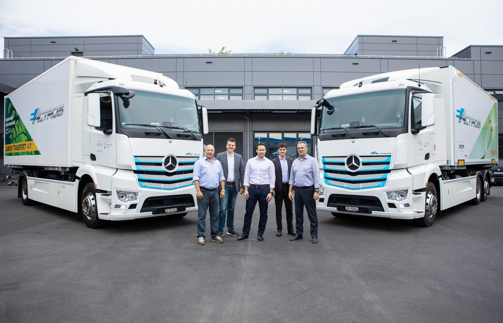 Mercedes-Benz Started Testing The Two Fully Electric Truck eACTROS In Switzerland | VANDI4U