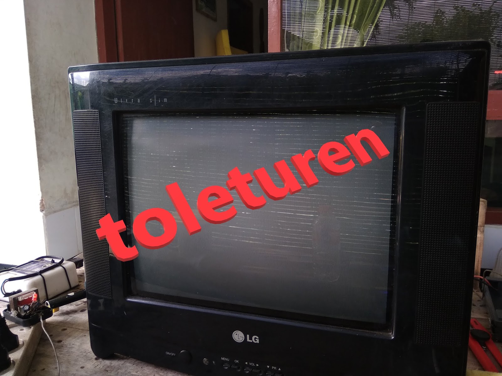 Toleturen Service Lg Ultra Slim 14fu7ab Mati Rusak Regulator Out Dan Horisontal