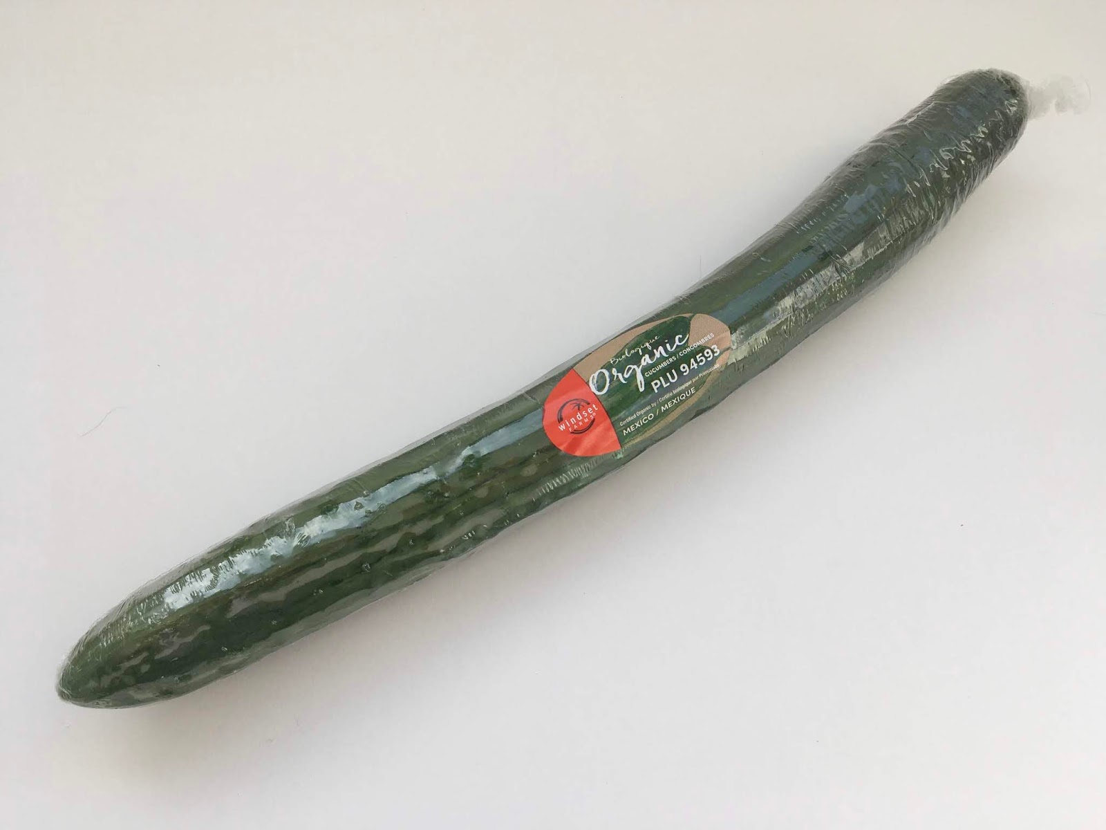 Trader Joe's 買い物日記 Organic English Cucumber