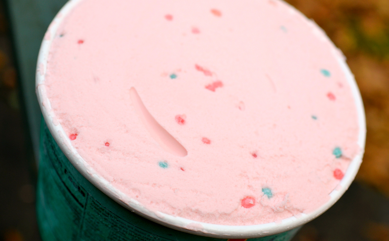 food and ice cream recipes REVIEW Blue Bell Peppermint (Holiday