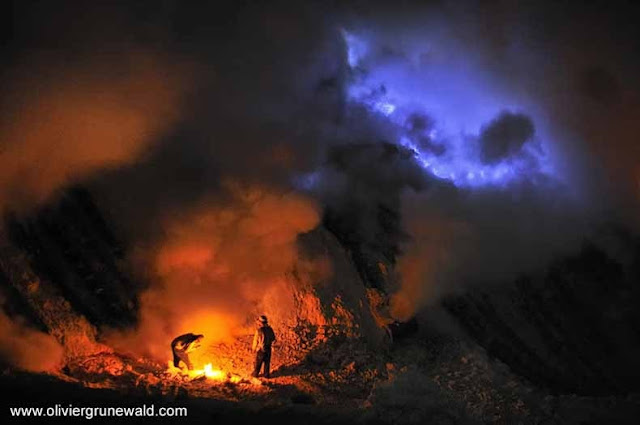 Kawah Ijen - Volcán indonesio arroja hermosa lava azul 