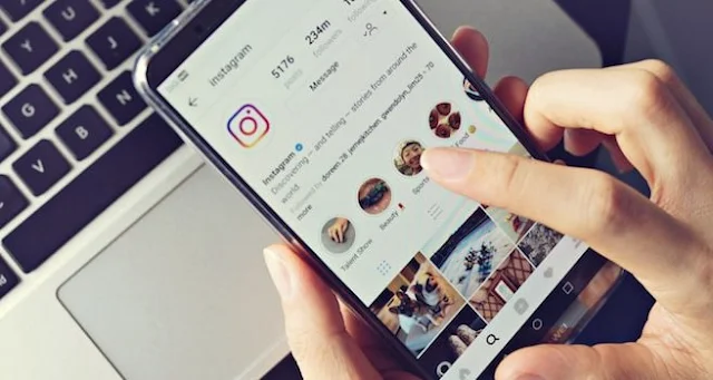 Facebook dicurigai akses kamera pengguna Instagram secara ilegal