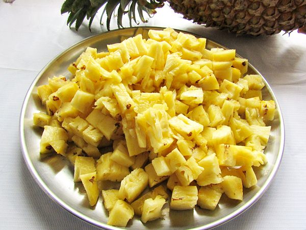 how to freeze pineapple 1