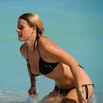 Alice Eve En Bikini Por Las Playas De Miami. Foto 3