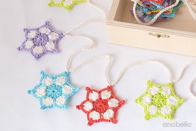 Crochet star garland free pattern 2015 by Anabelia Craft Design