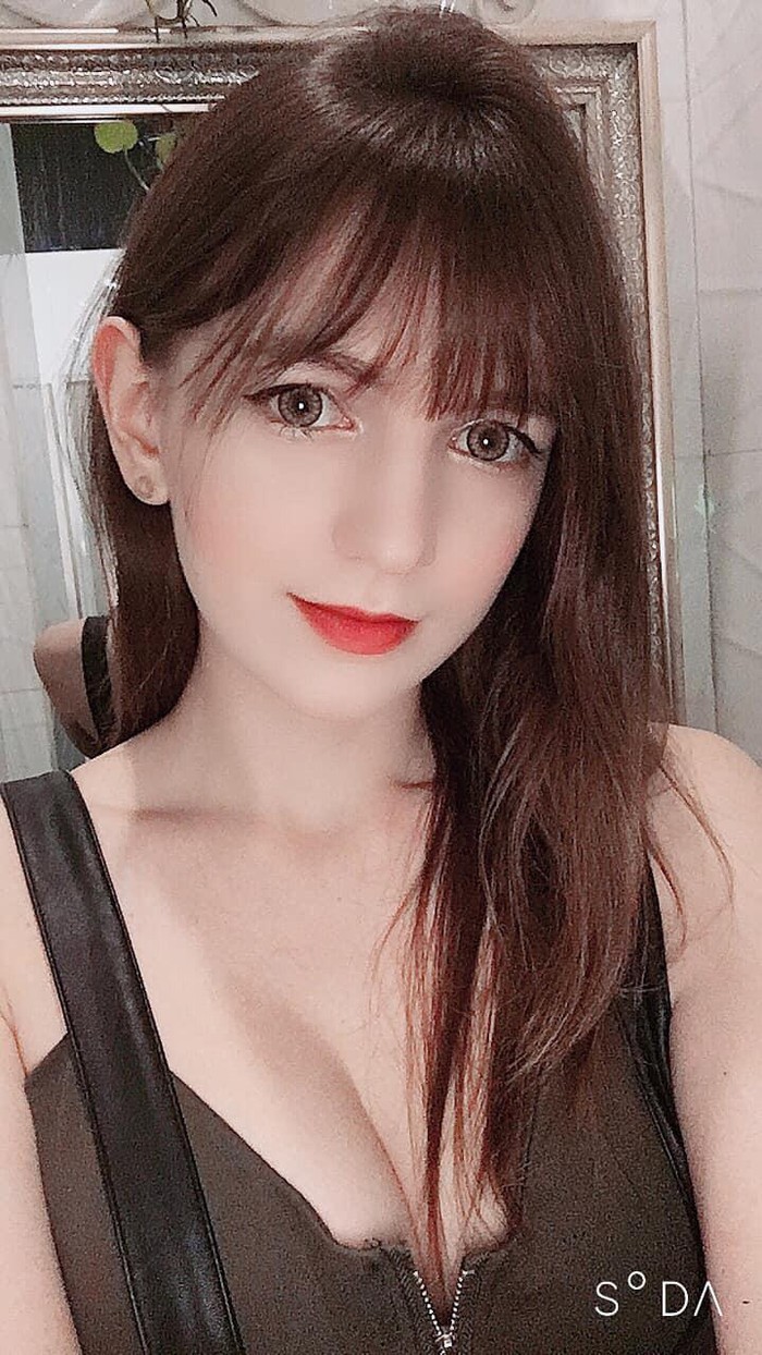 clip nóng DJ Alexa 13