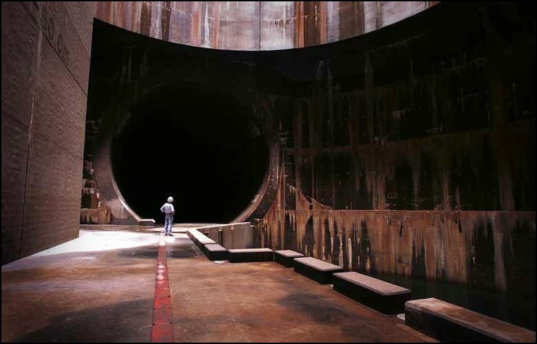 Discover the the storm water drainage system and rainwater in Japan