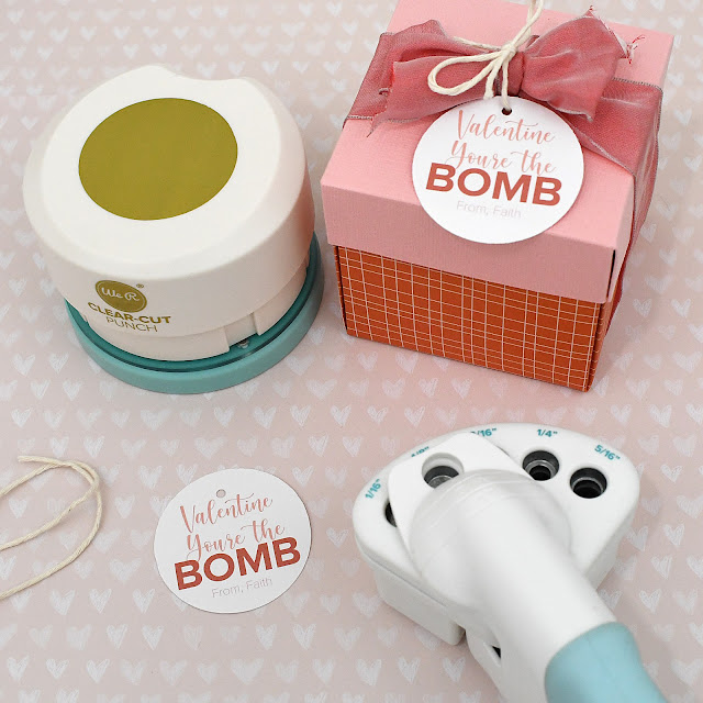 Aly Dosdall make easy explosion boxes for hot cocoa bombs this valentine's day [free printable]