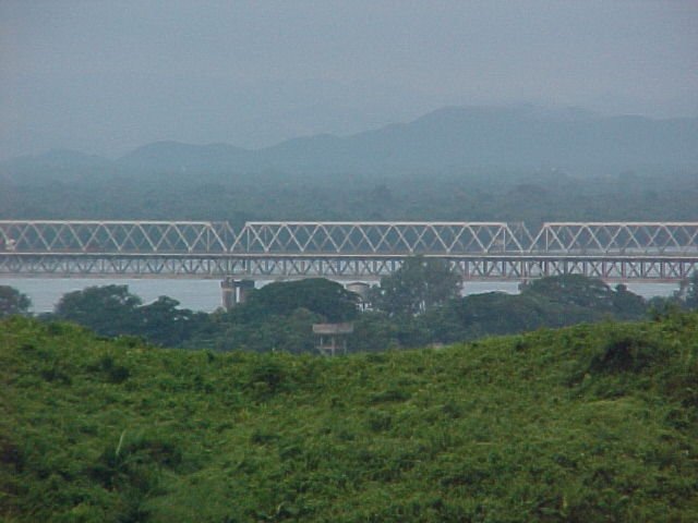  roadways as well as railways render tardily accessibility to unlike parts of the province Place to visit in India: Top Famous Indian Rail Cum Road Bridges 