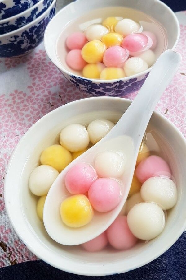 Asal Usul Dan Makna Tang Yuan (Onde), Makanan Tradisional