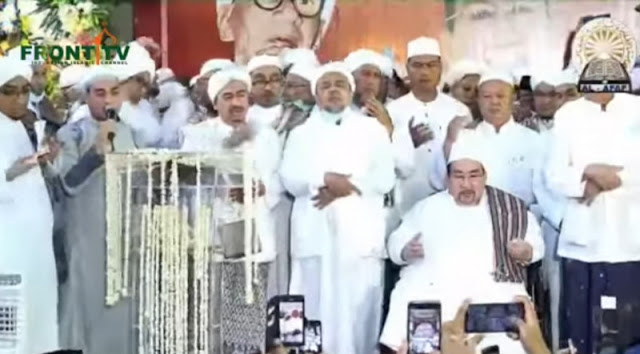 Habib Rizieq Didoakan Jadi Pemimpin di Indonesia saat Maulid Nabi di Markas FPI Habib Rizieq Didoakan Jadi Pemimpin di Indonesia saat Maulid Nabi di Markas FPI