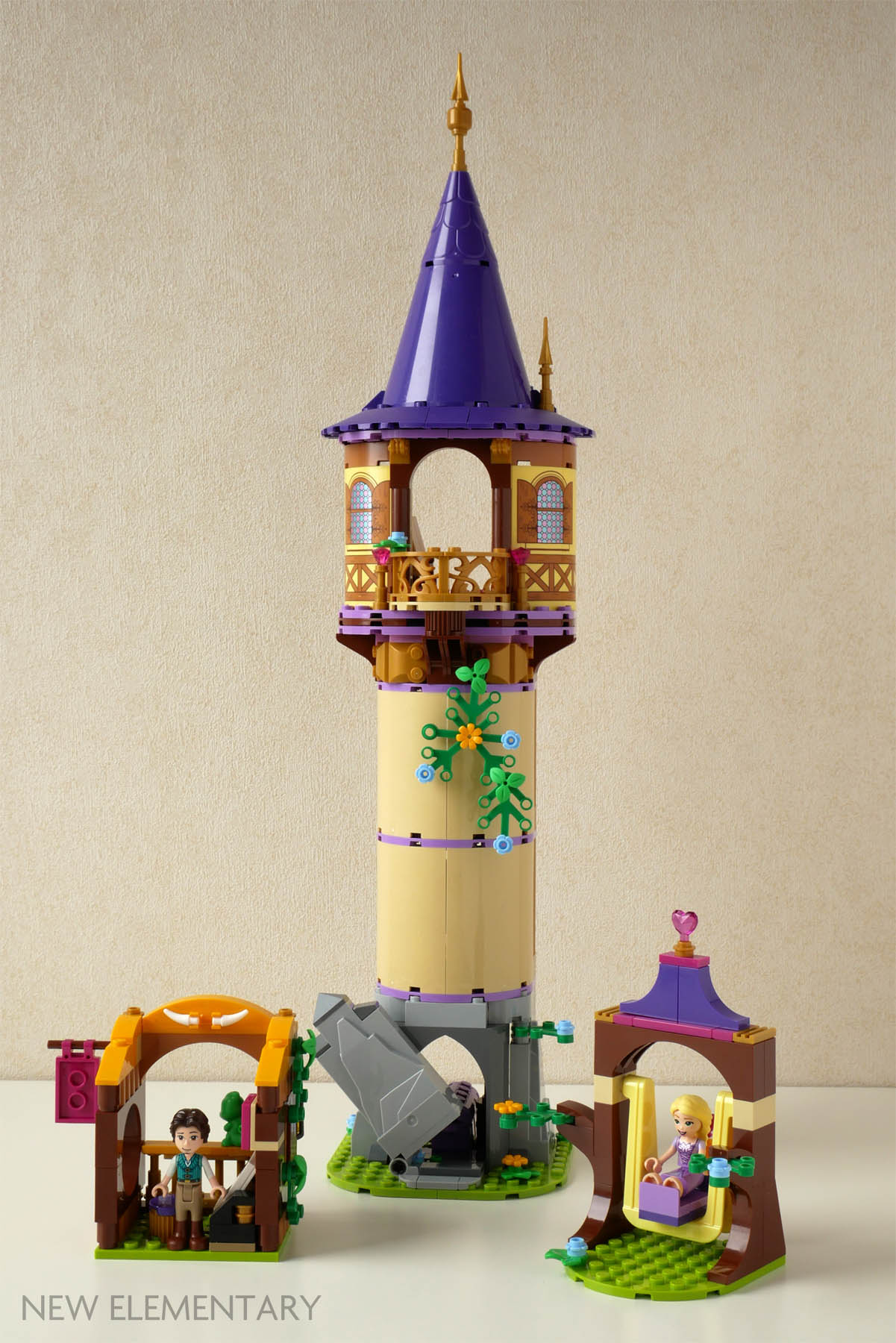 LEGO® Disney review & MOCs: 43187 Rapunzel's Tower | New LEGO® parts, sets and techniques