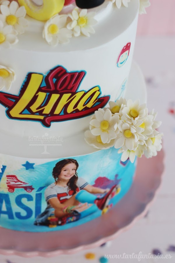Detalle Tarta Soy Luna