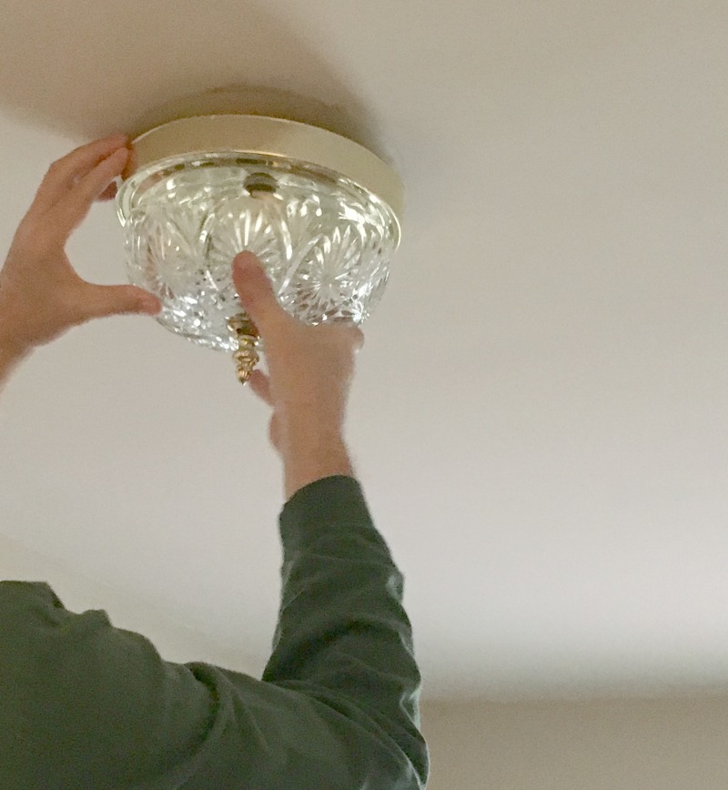 Real Girl S Realm How To Replace A Ceiling Light Fixture