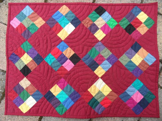 Urban Style: Amish doll quilt