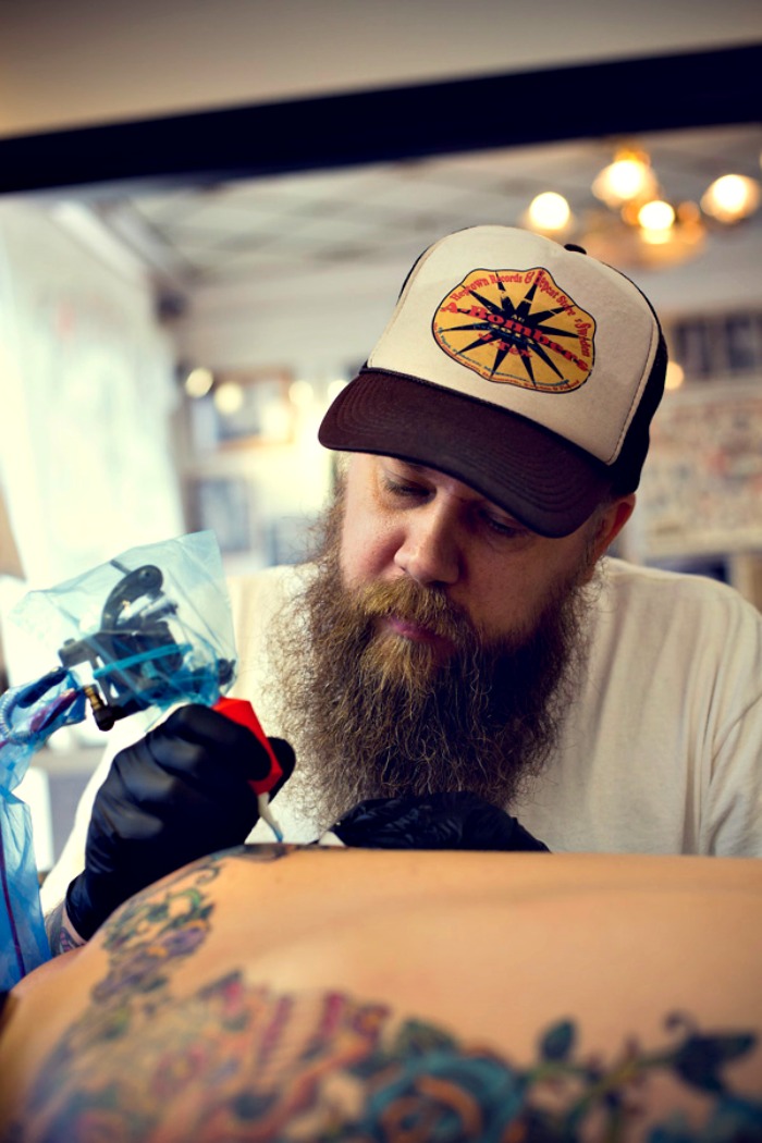 jesper bram tattooing in copenhagen