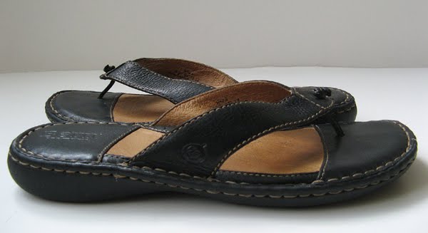 born wide width sandals
