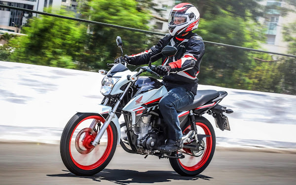Mercado de motos em  sinaliza recuperação sobre março
