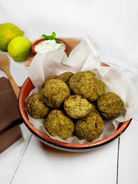 FALAFELS AUX FEUILLES DE CELERI BRANCHE CUISSON AU FOUR (sans gluten)