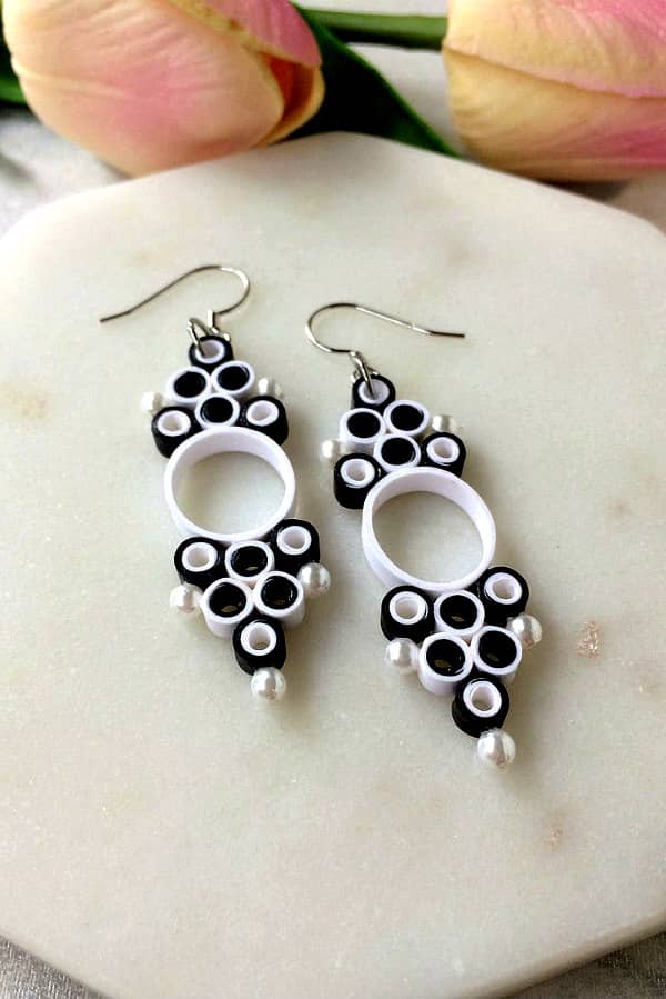 Striking Contemporary Paper Earrings by Filigratti