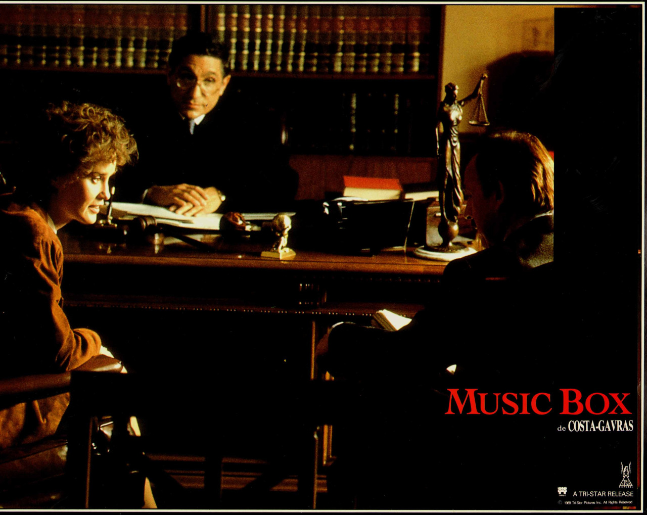 Affiches Photos d'exploitation Bandes annonces Music box (1989