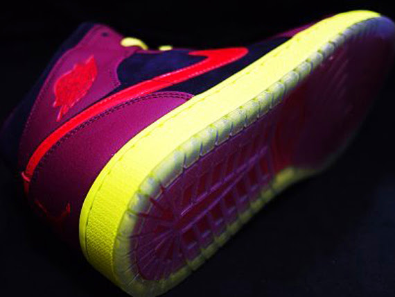 Nike Air Jordan 1 Mid “Year of the Snake”