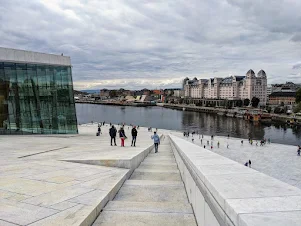 Things to do in Oslo: Climb the roof of the Opera House