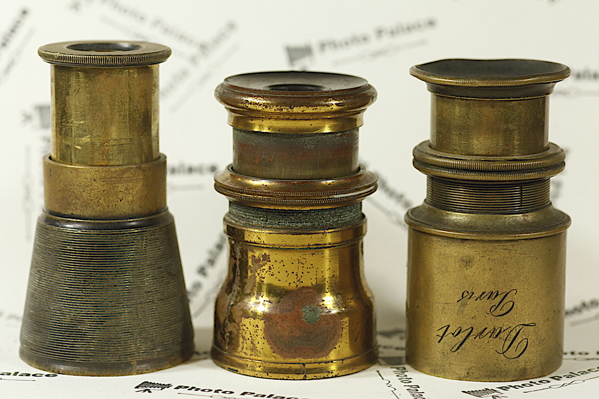 The Photo Palace: Brief History and Development of Ground Glass