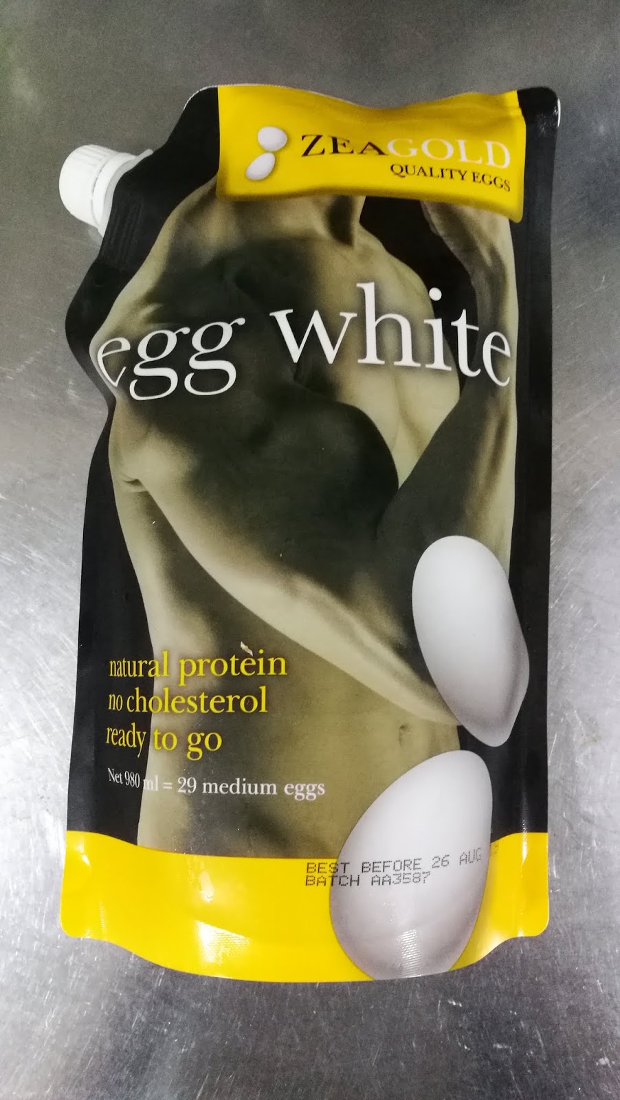 Loving Creations for You Lemongrass, Turmeric and Ginger Macarons (An