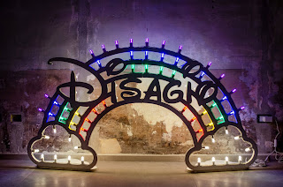 David Cesaria, Disagio, 2019. Legno con luci led, 180x100cm