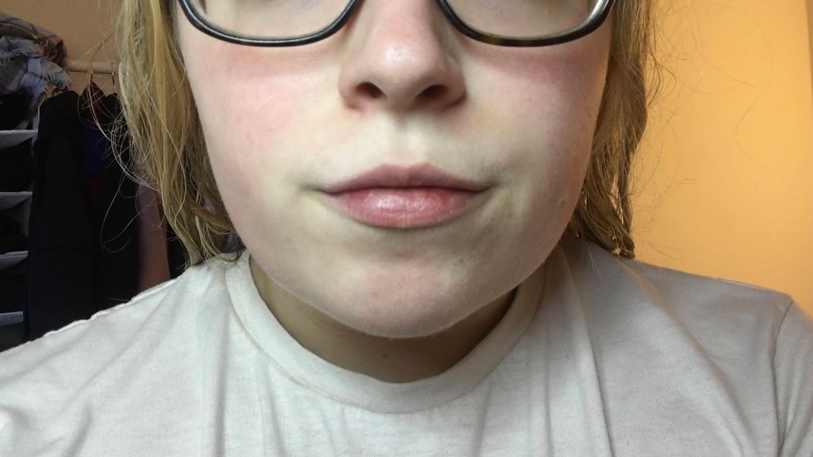 Alicia Maude FIRST IMPRESSIONS Vitamasques Lip Mask Plump And Repair